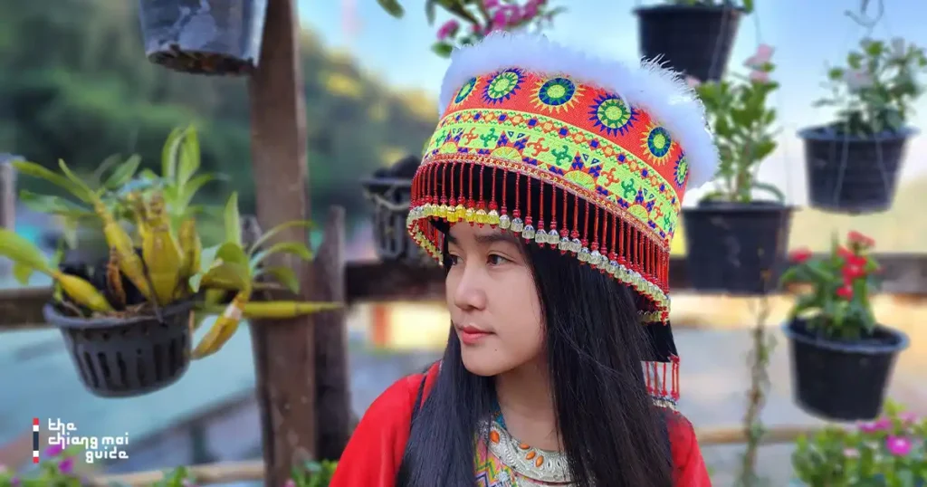 Costumes hmong people